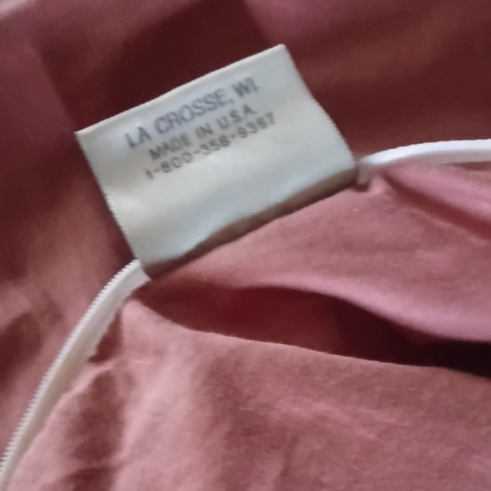 Soft Rose Cotton Pillowcase Set - Picture 3 of 6